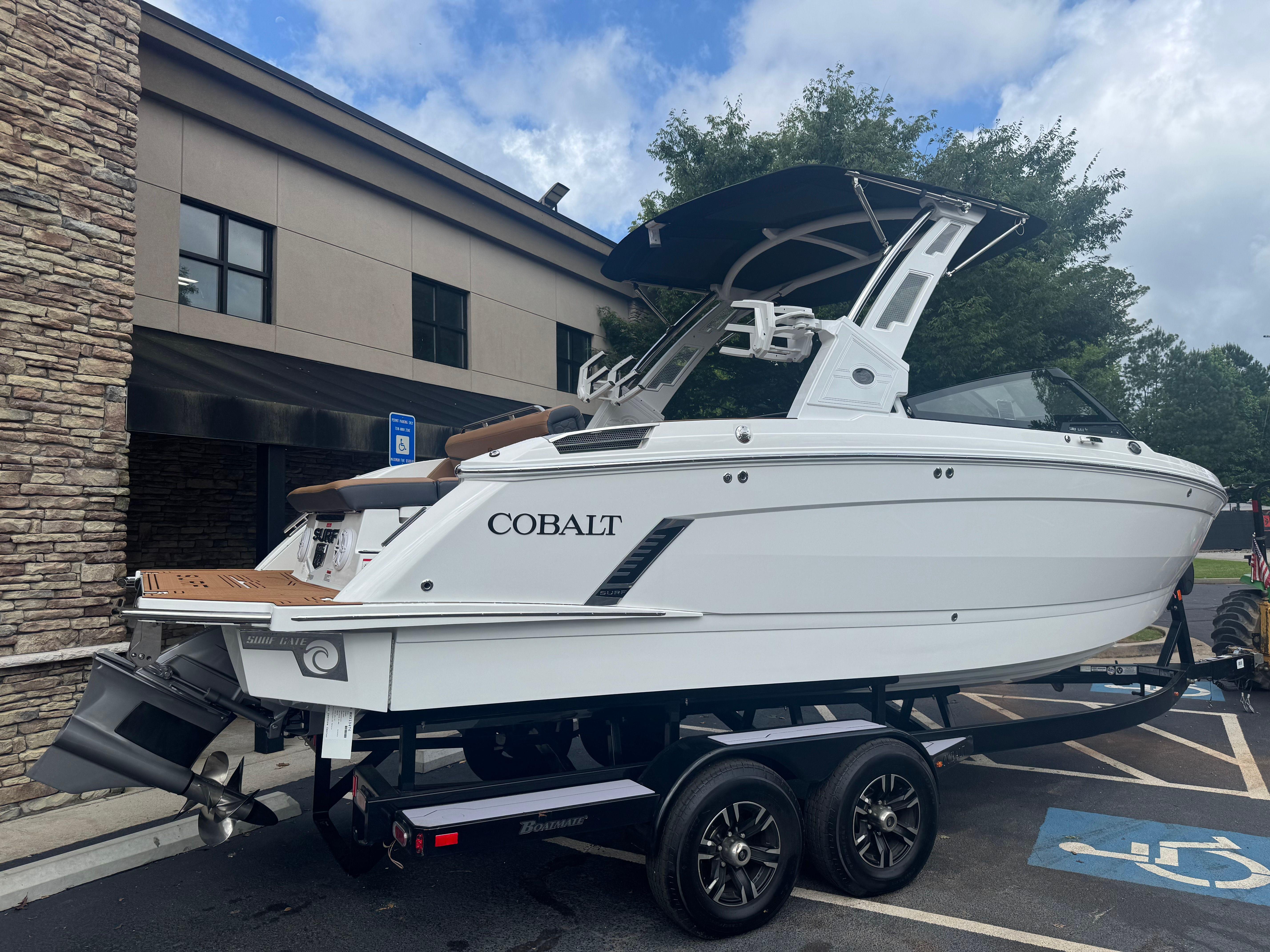 2025 Cobalt R6 Surf