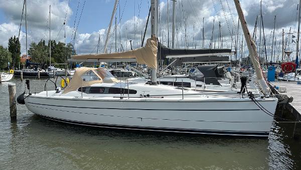 2011 Dehler 32
