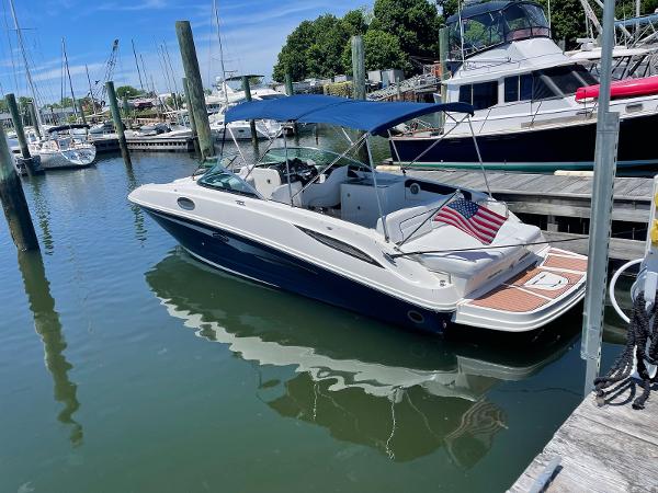 MarineMax Brick Marina, Manasquan River's Premier Marina