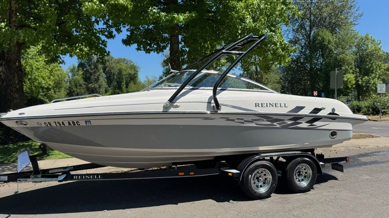 2008 Reinell 220 LSE 22'