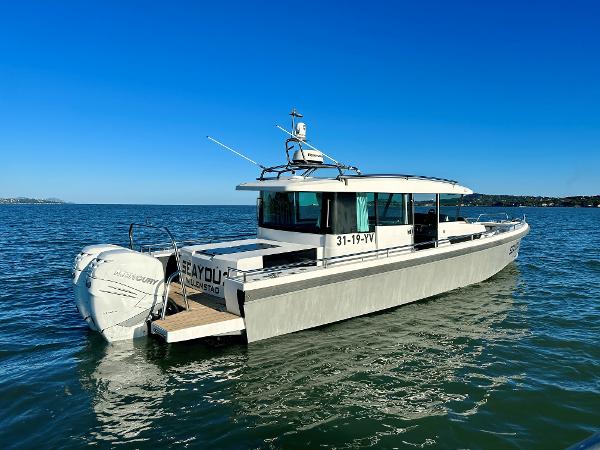 Axopar 37 XC CROSS CABIN Axopar 37 Cross Cabin 