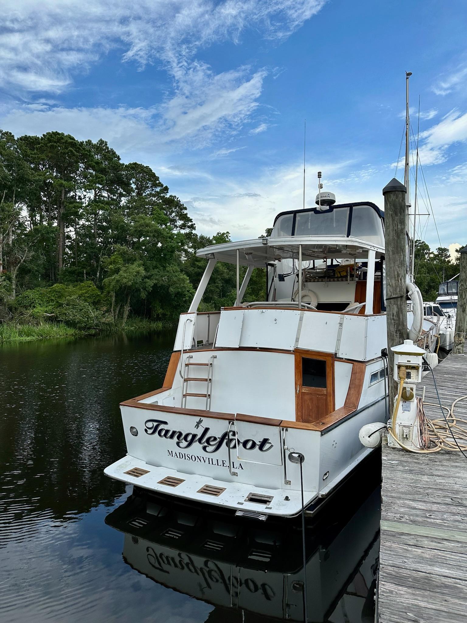 1986 Sea Ranger 52 Cockpit MY