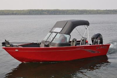 Lund 1775 Adventure Sport Boat