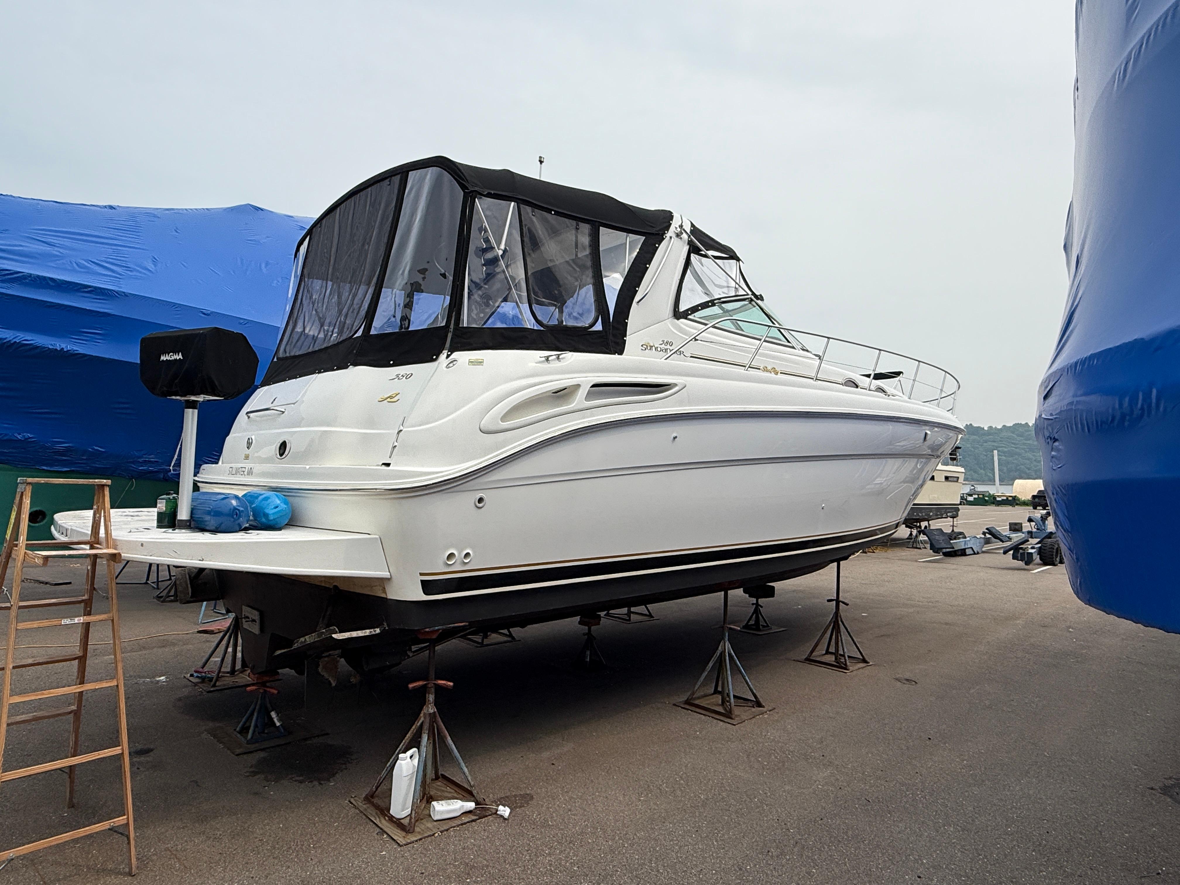 1999 Sea Ray 380 Sundancer