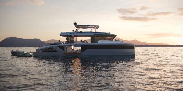 2027 Lazzara LPC 500