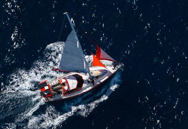 1999 Custom Tasman 48