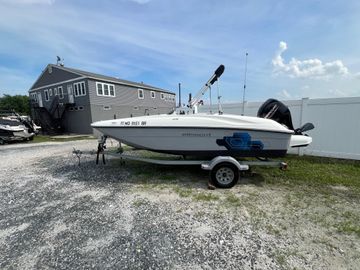 2021 Bayliner Element E16