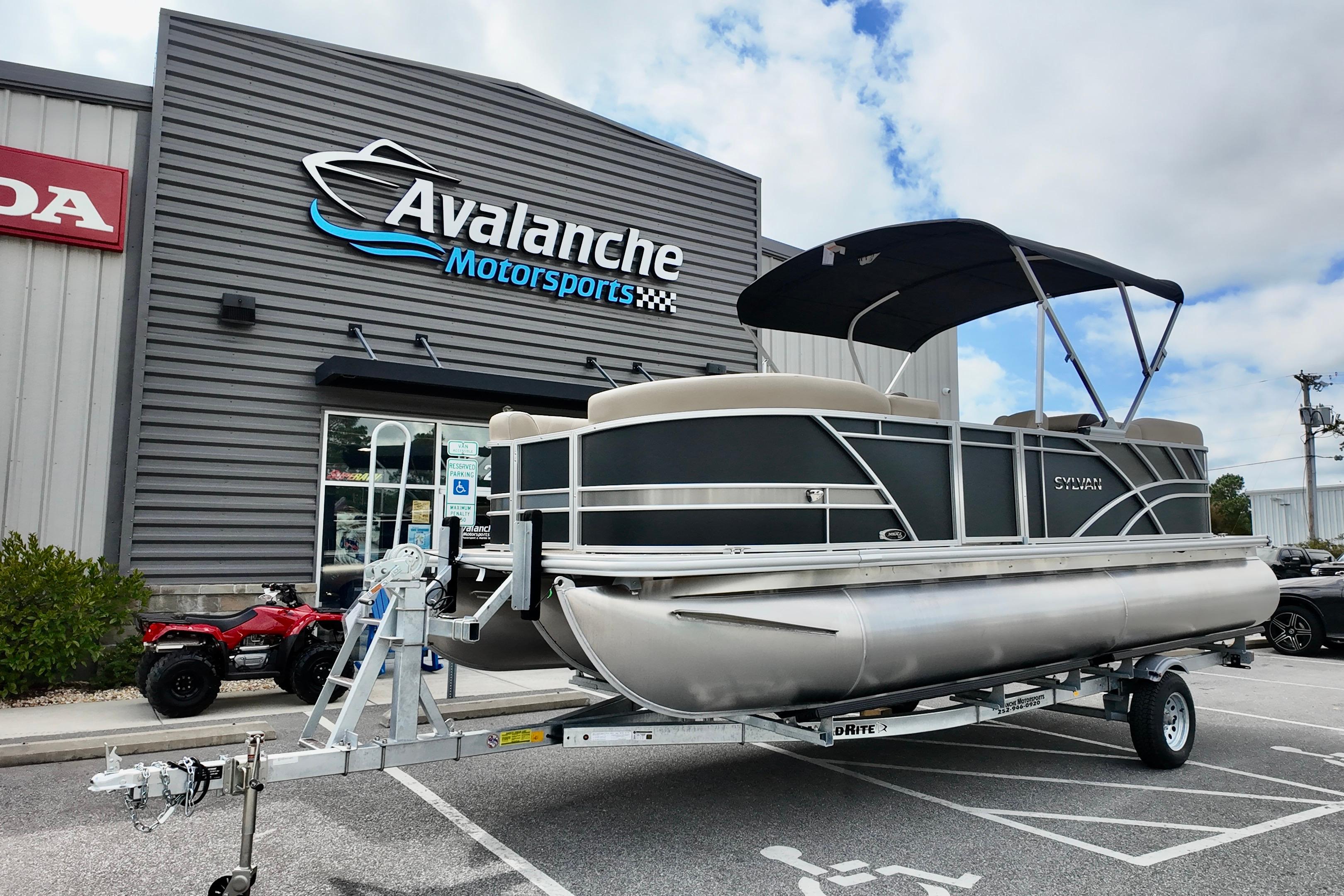 2026 Sylvan Mirage 822 LZ