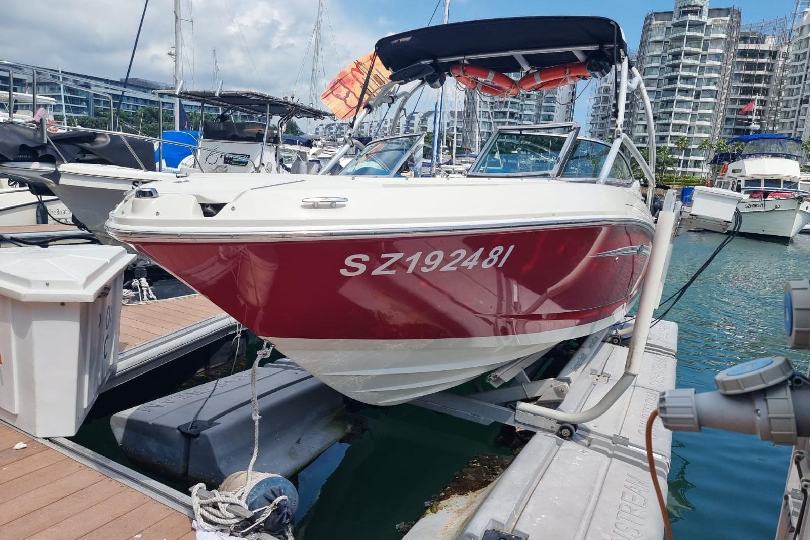 2008 Sea Ray 230 Select