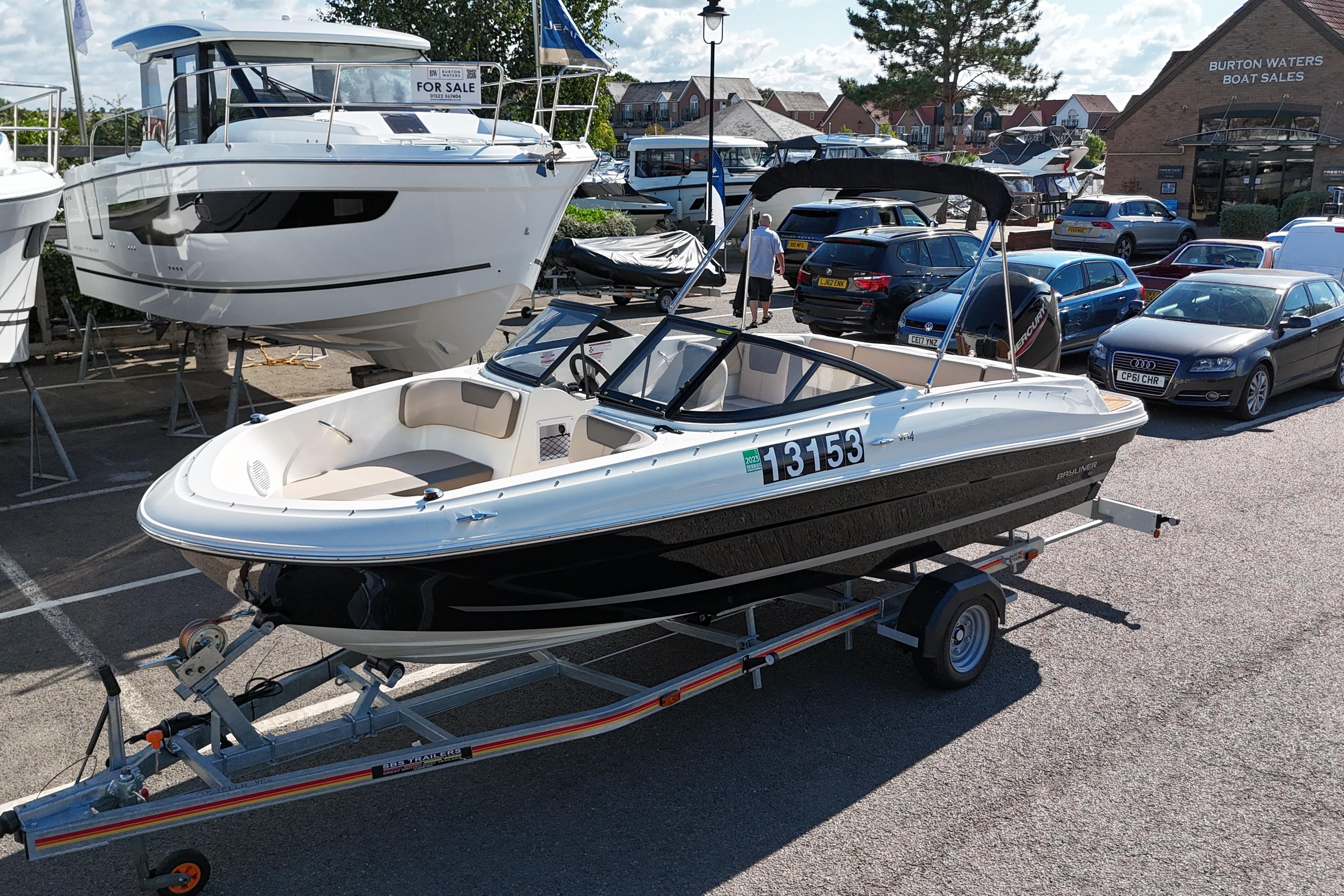 2021 Bayliner VR4 Bowrider OB