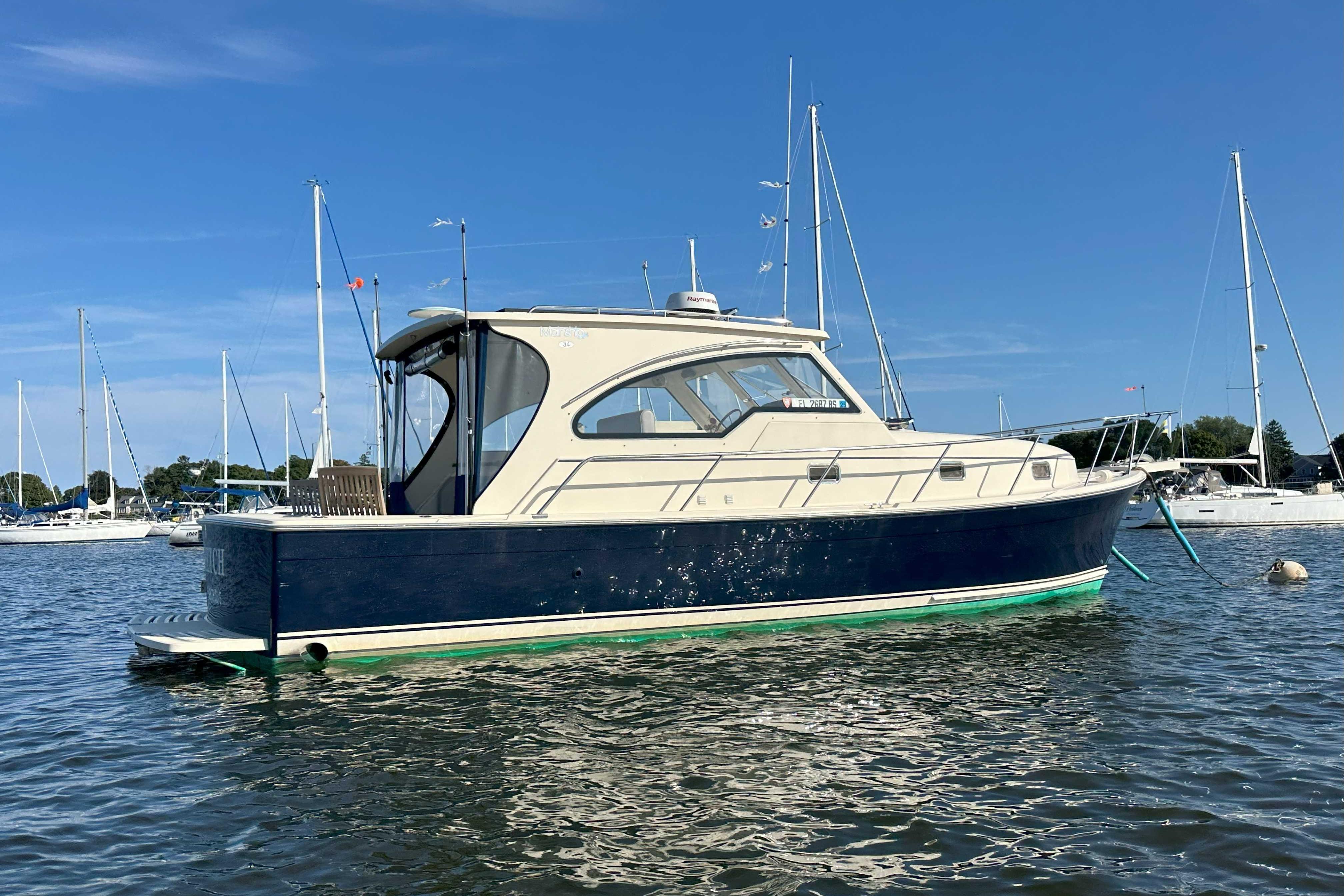 2004 Mainship Pilot 34