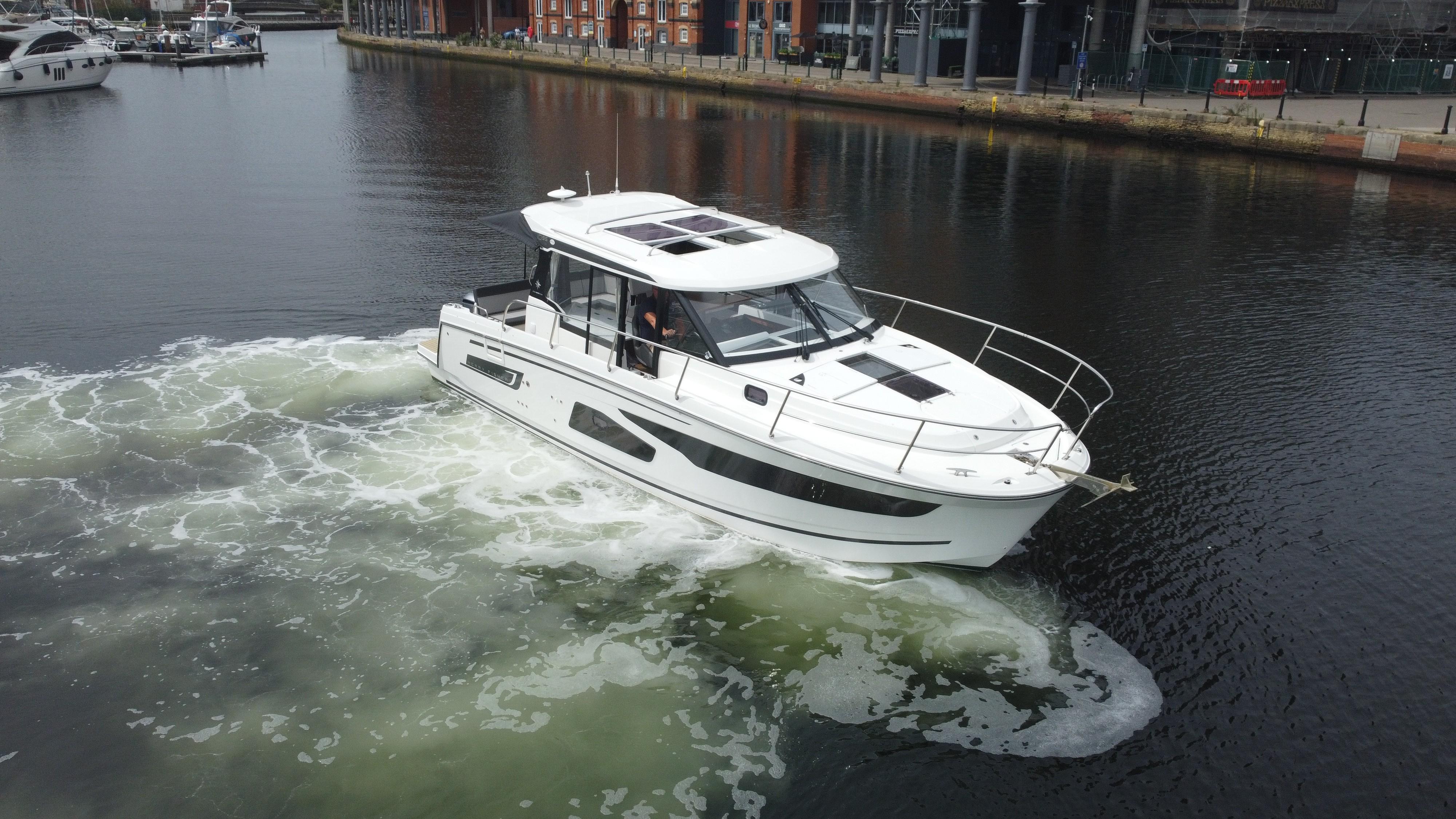 2020 Jeanneau Merry Fisher 1095