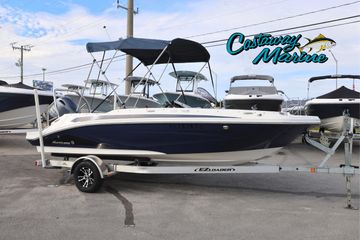 2022 Hurricane SunDeck Sport 185 OB