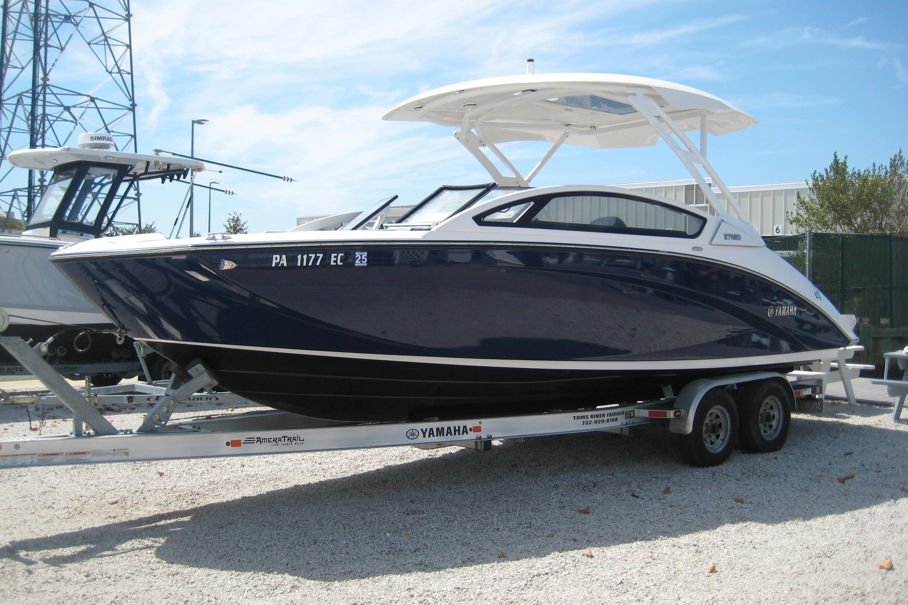 2019 Yamaha Boats 275SD