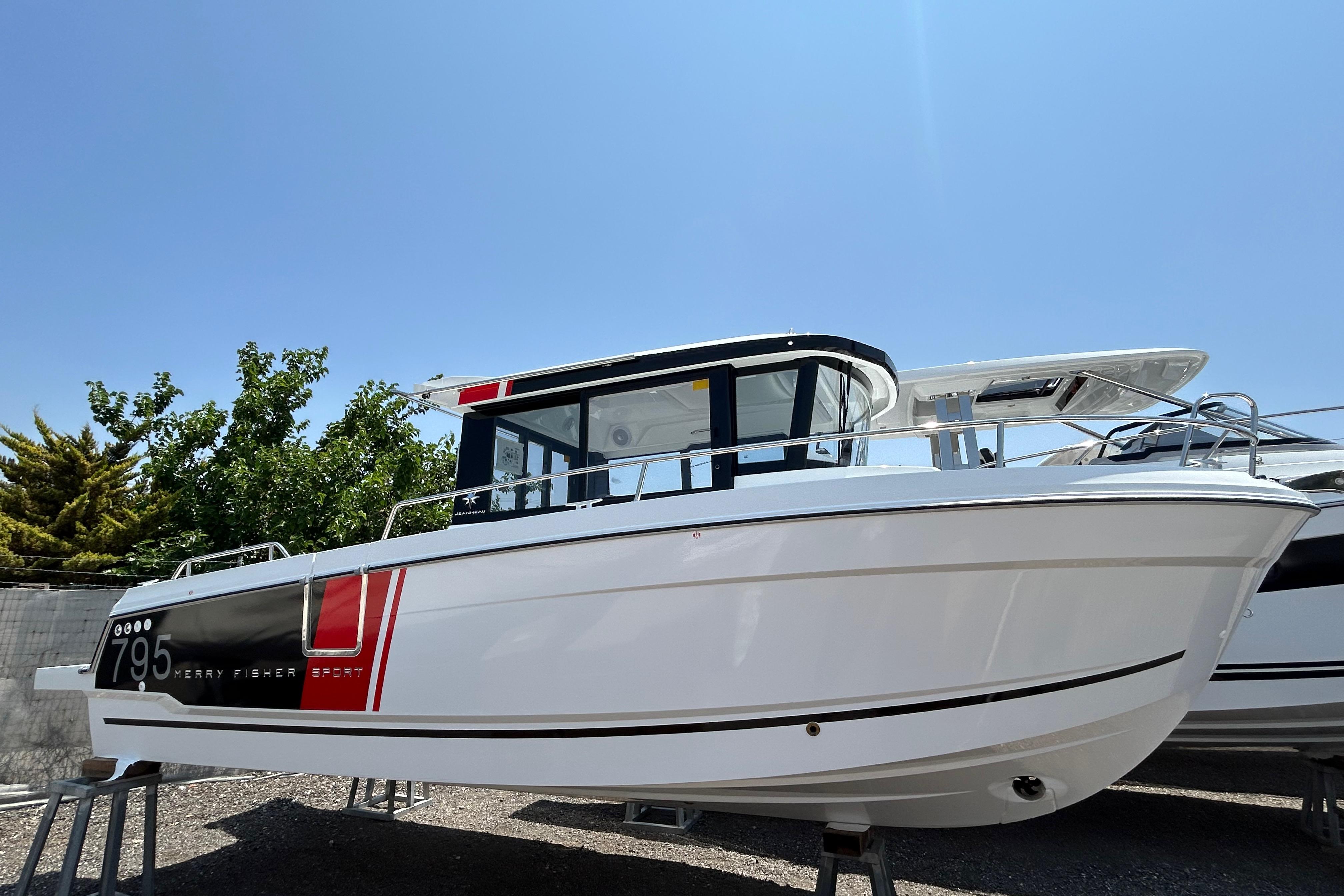 2025 Jeanneau MERRY FISHER 795 SPORT SERIE 2