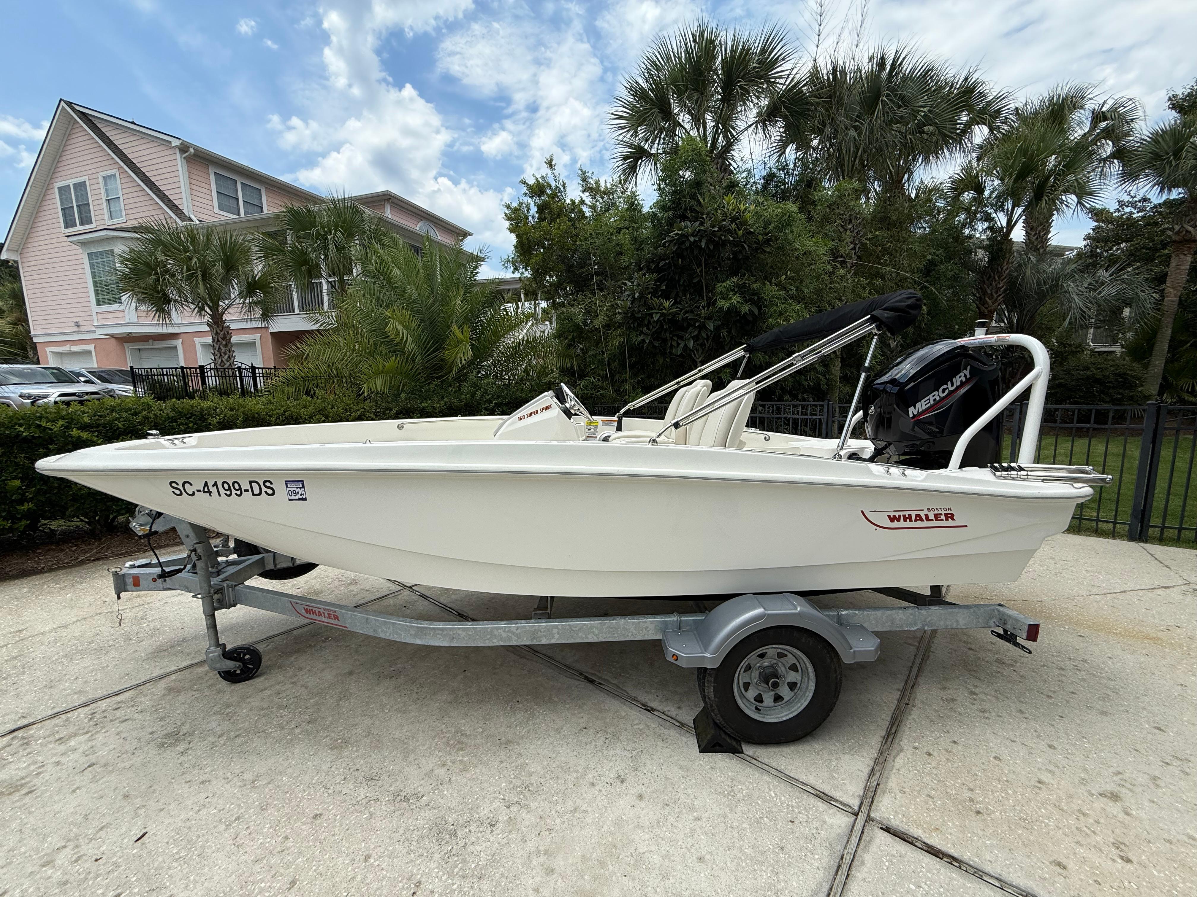 2022 Boston Whaler 160 Super Sport