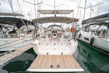 2020 Bavaria Cruiser 41