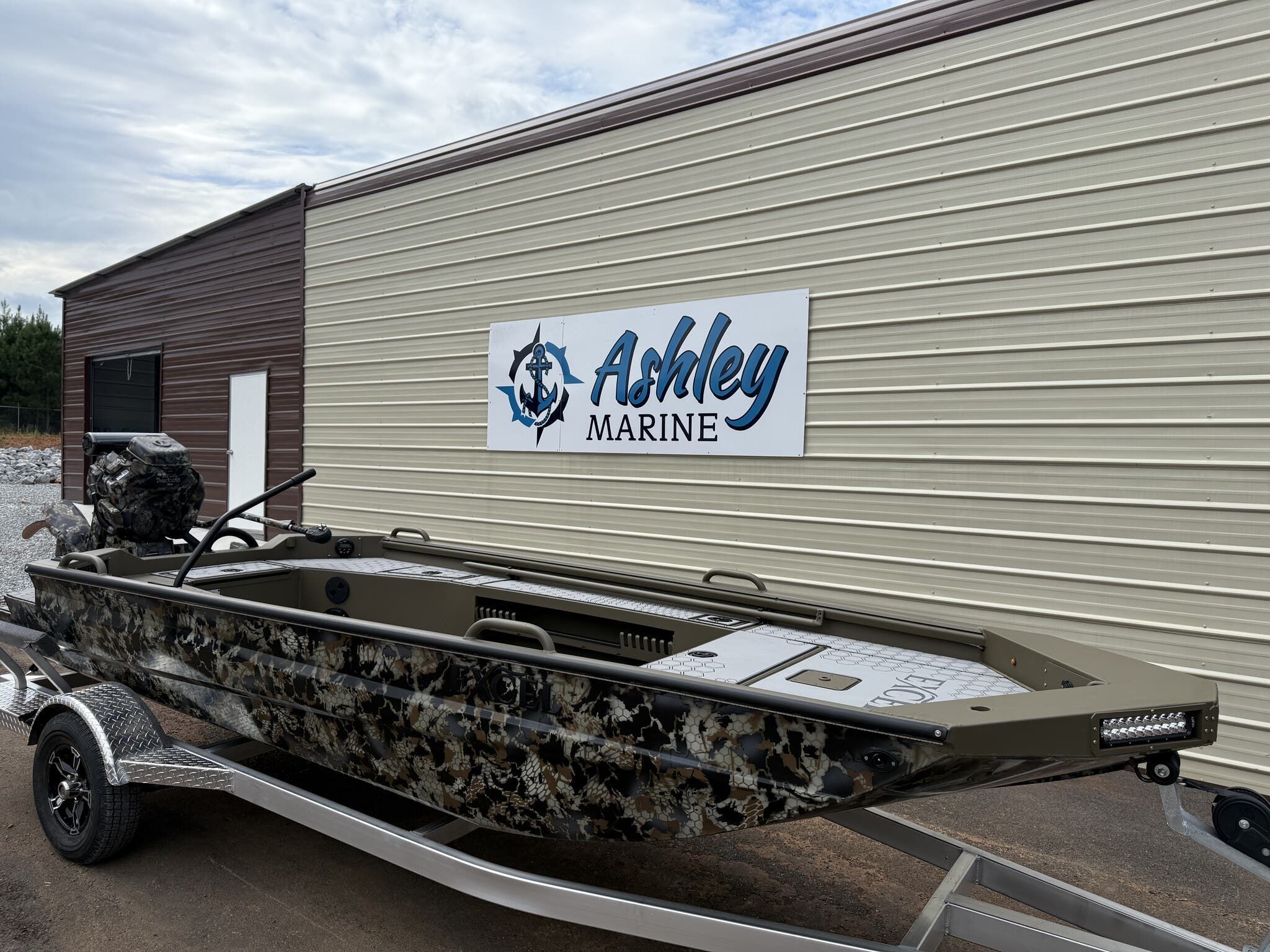 2026 Excel Shallow Water F4 1754 LEGACY