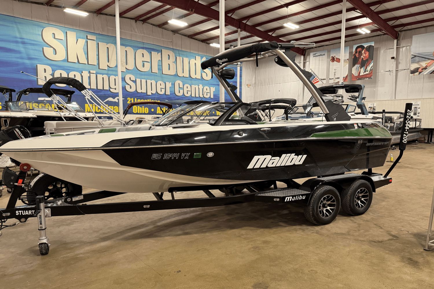 2023 Malibu Wakesetter
