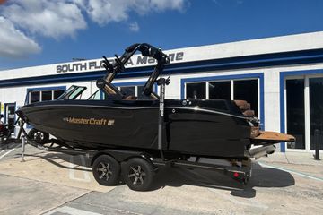 2026 MasterCraft XT24