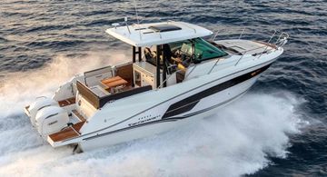 2023 Jeanneau Cap Camarat 10.5 WA