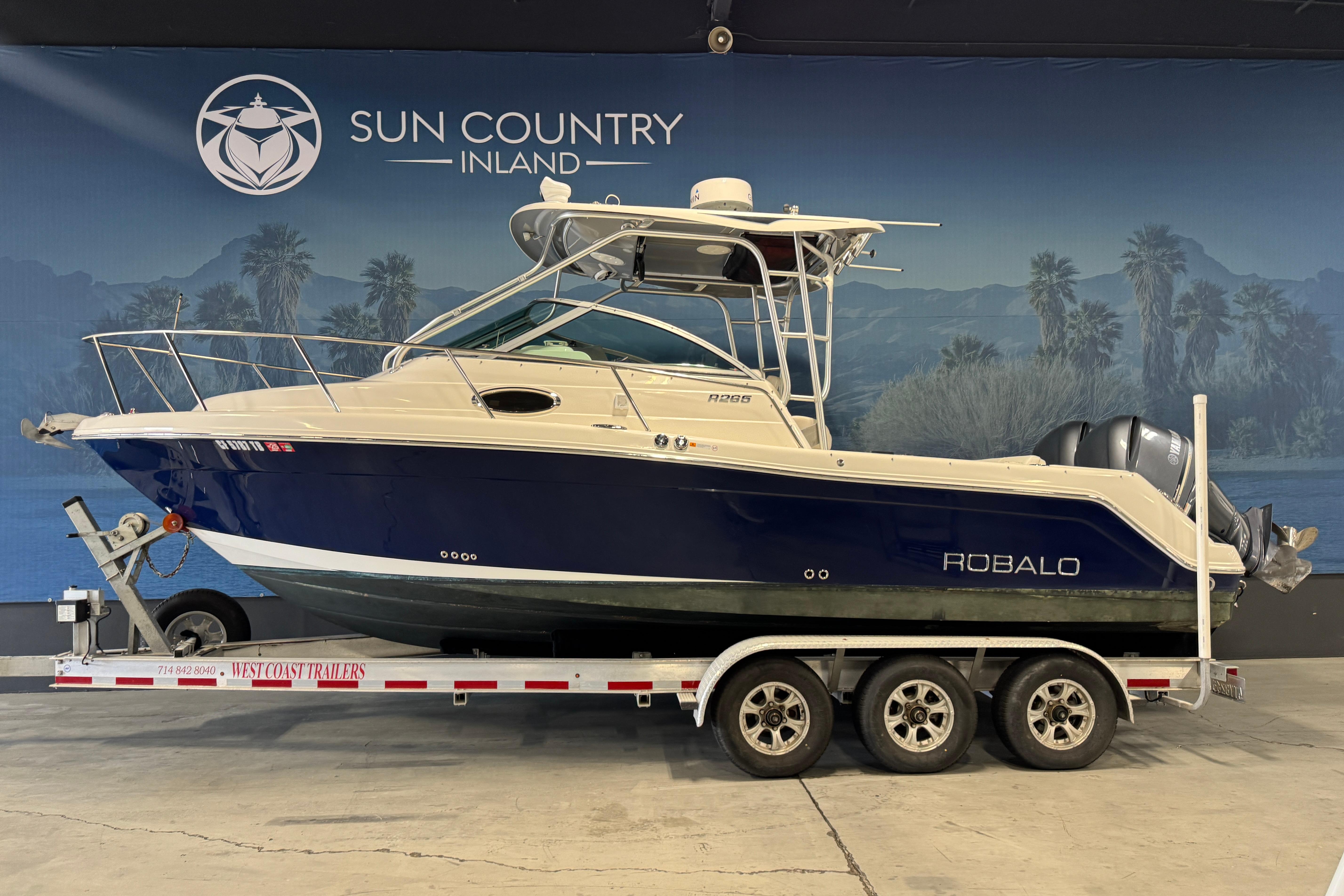 2014 Robalo R265 Walkaround
