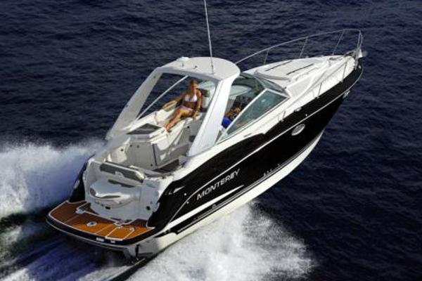 Monterey 295 Sport Yacht