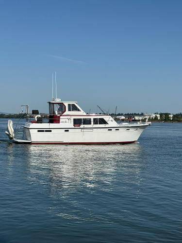 Hatteras 38 Double Cabin
