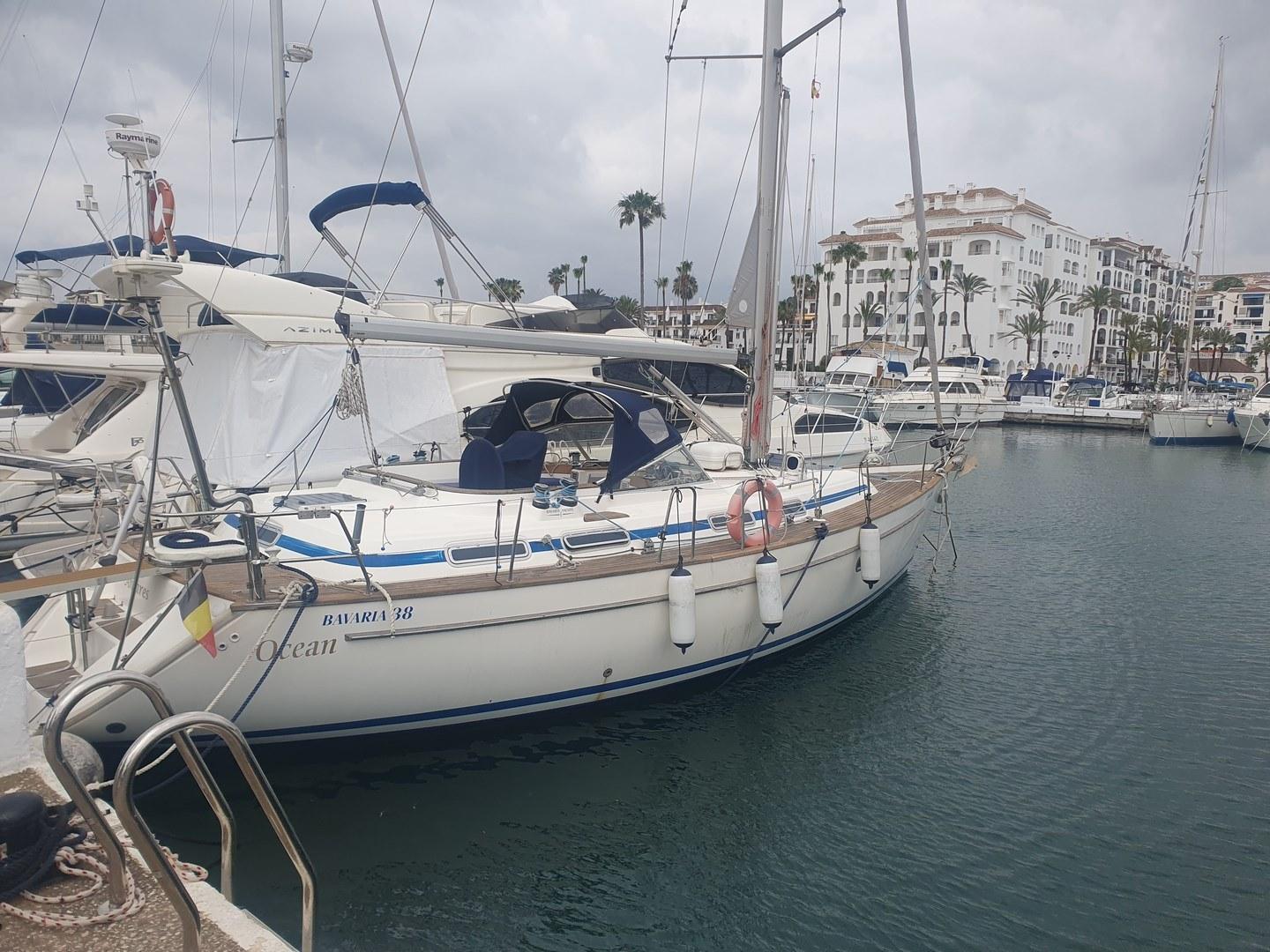 1998 Bavaria 38 Ocean