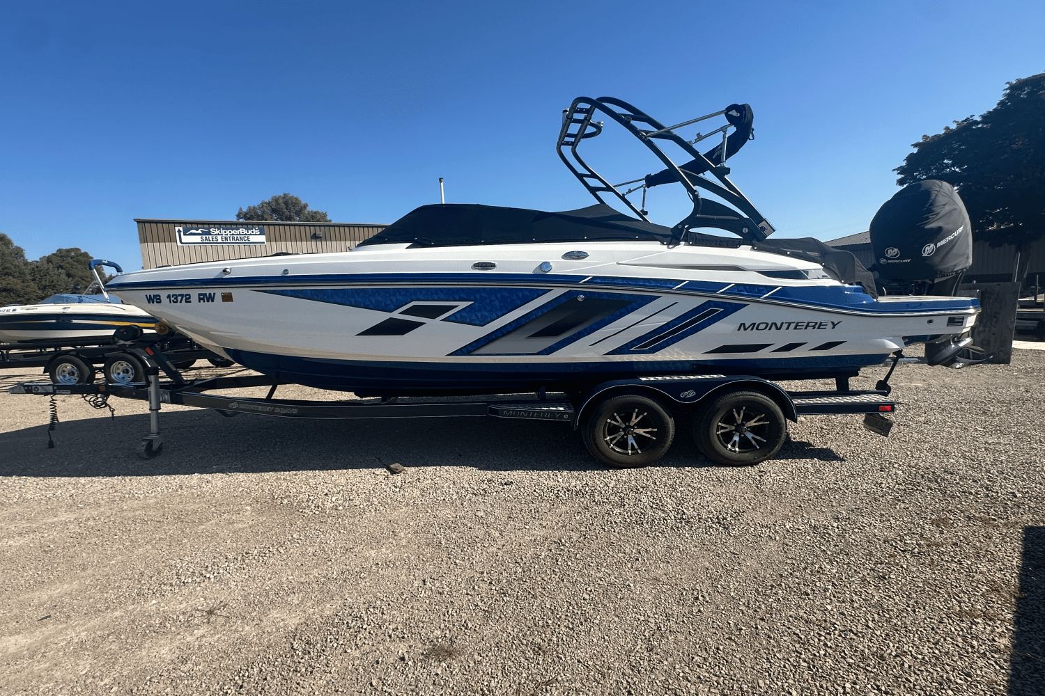 2019 Monterey M45