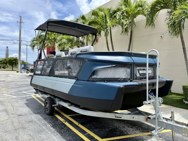 Sea-Doo Switch™ Cruise Limited 21 - 230 Hp Galvanized