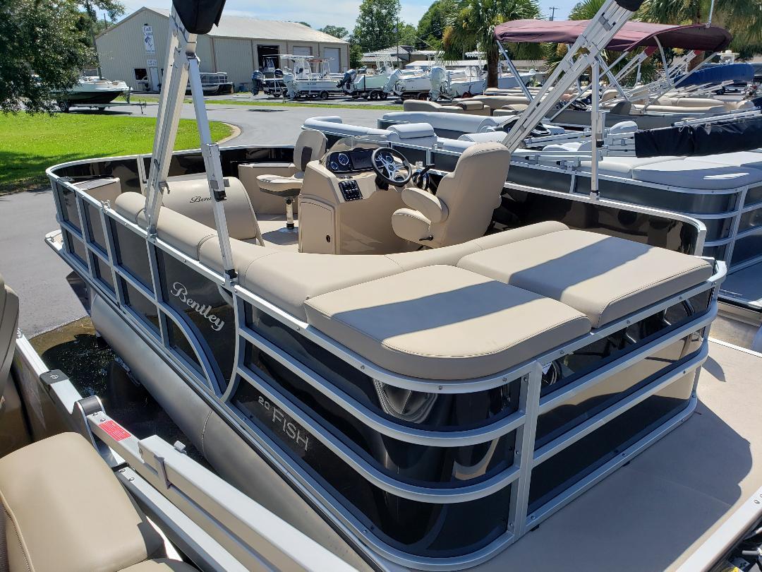 Bentley Pontoons Fish 200 boats for sale