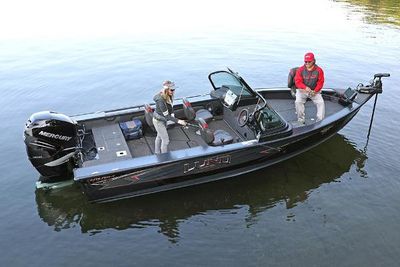 Lund 2175 Pro-V Limited Boat