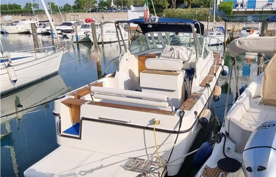 2003 Custom Star light wide track Fischerman 27