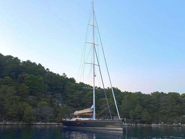 Nautor Swan 98