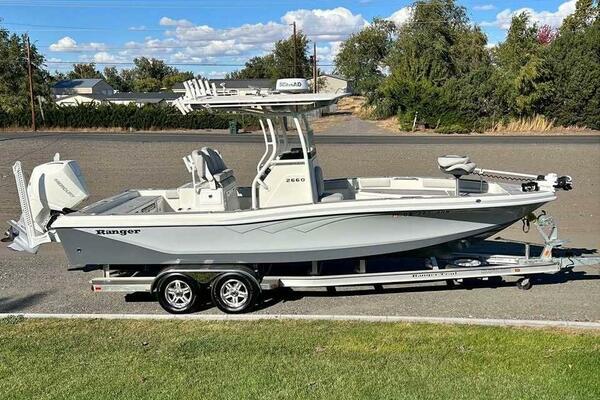 2021 Ranger 2660 Bay