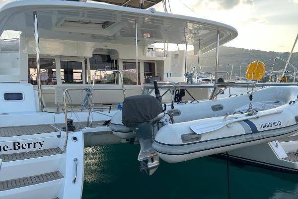 Lagoon 450 F