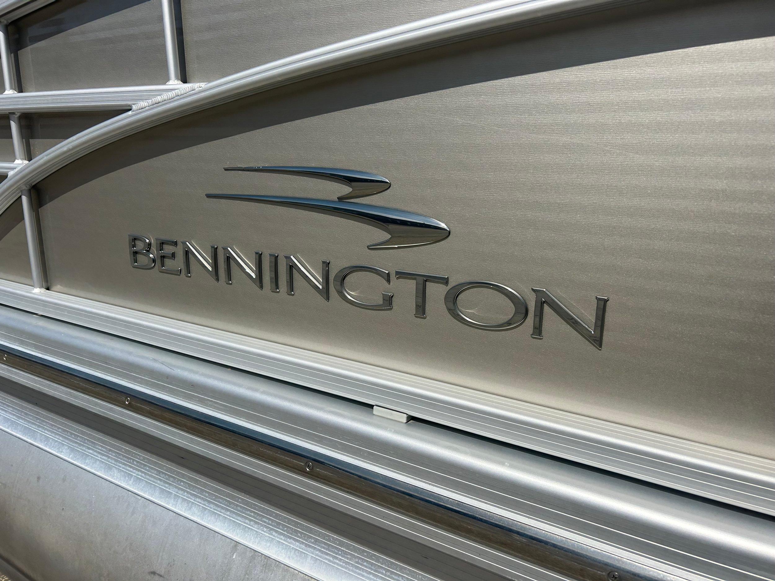 2012 Bennington 2250RCL