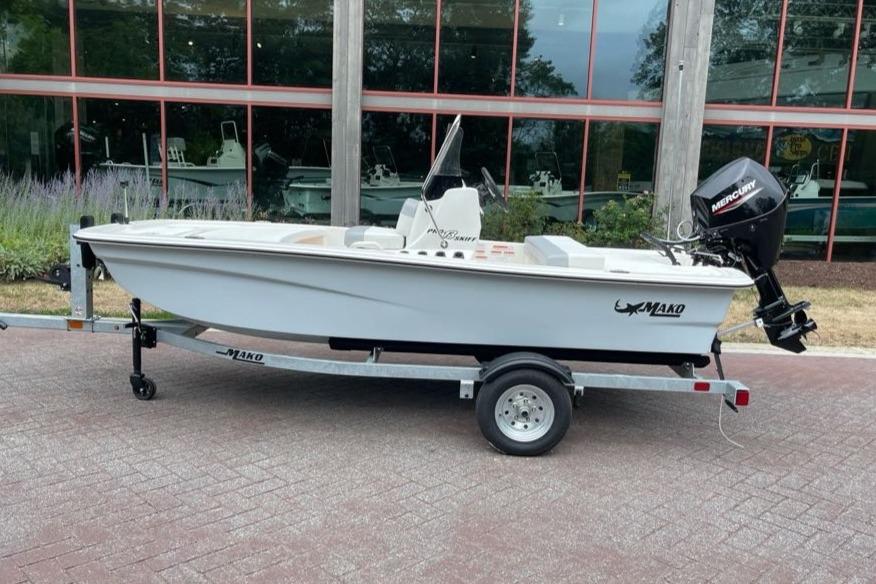 2026 Mako Pro Skiff 13 CC