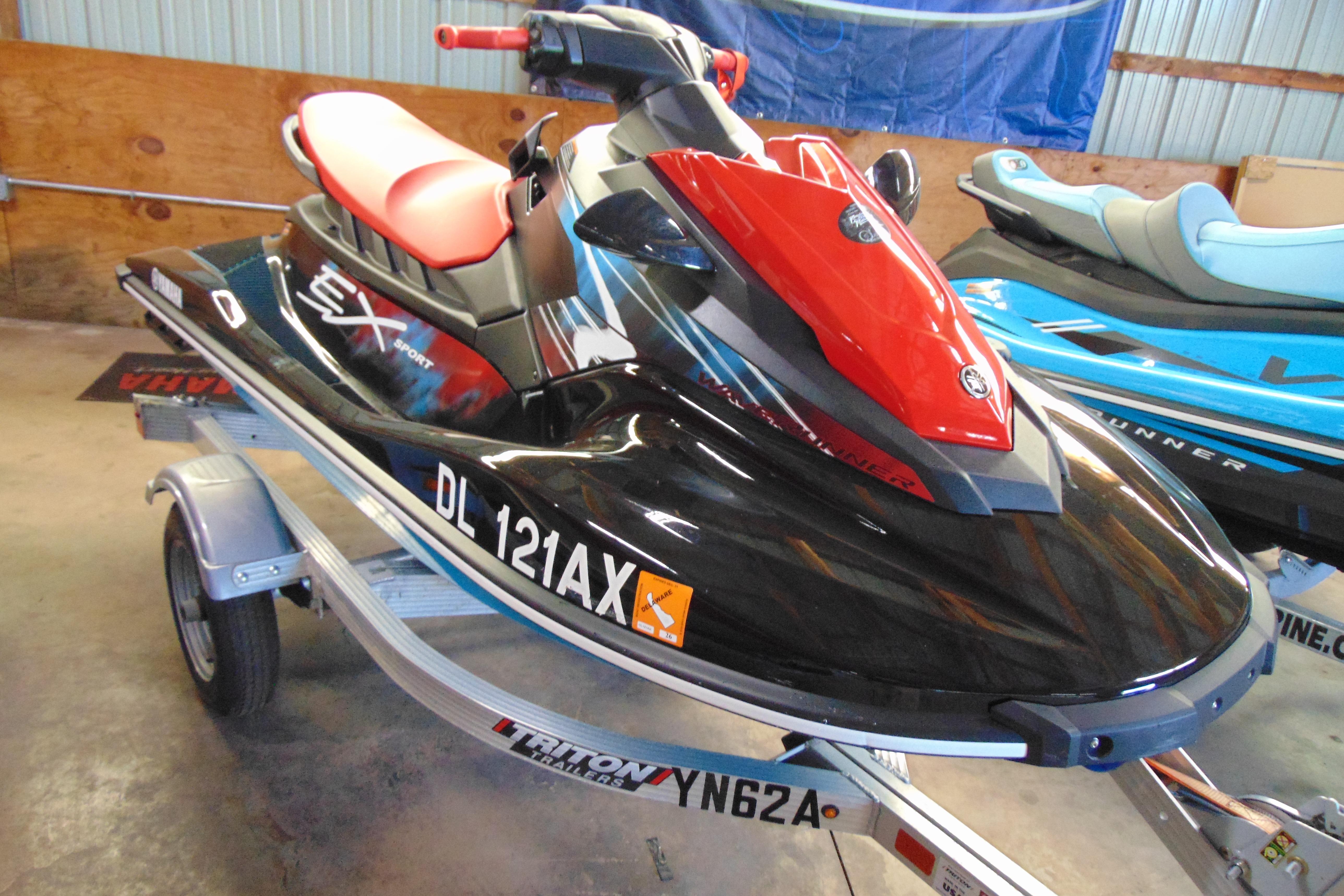 2024 Yamaha WaveRunner EX Sport