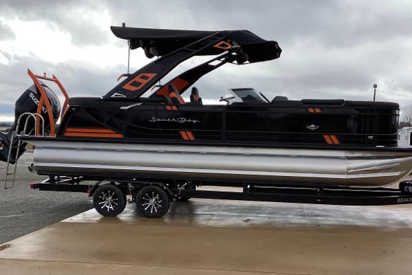 2025 South Bay 525 RS-DC