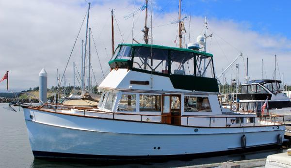 1979 Grand Banks 42 Classic