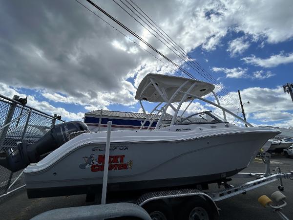 2023 Sea Fox 226 Traveler