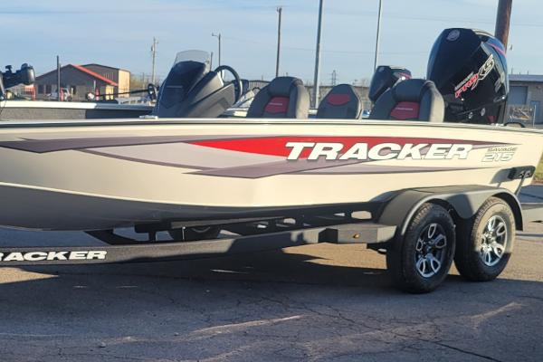 2025 Tracker Savage 215