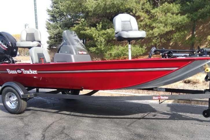 2026 Tracker Bass Tracker Classic XL