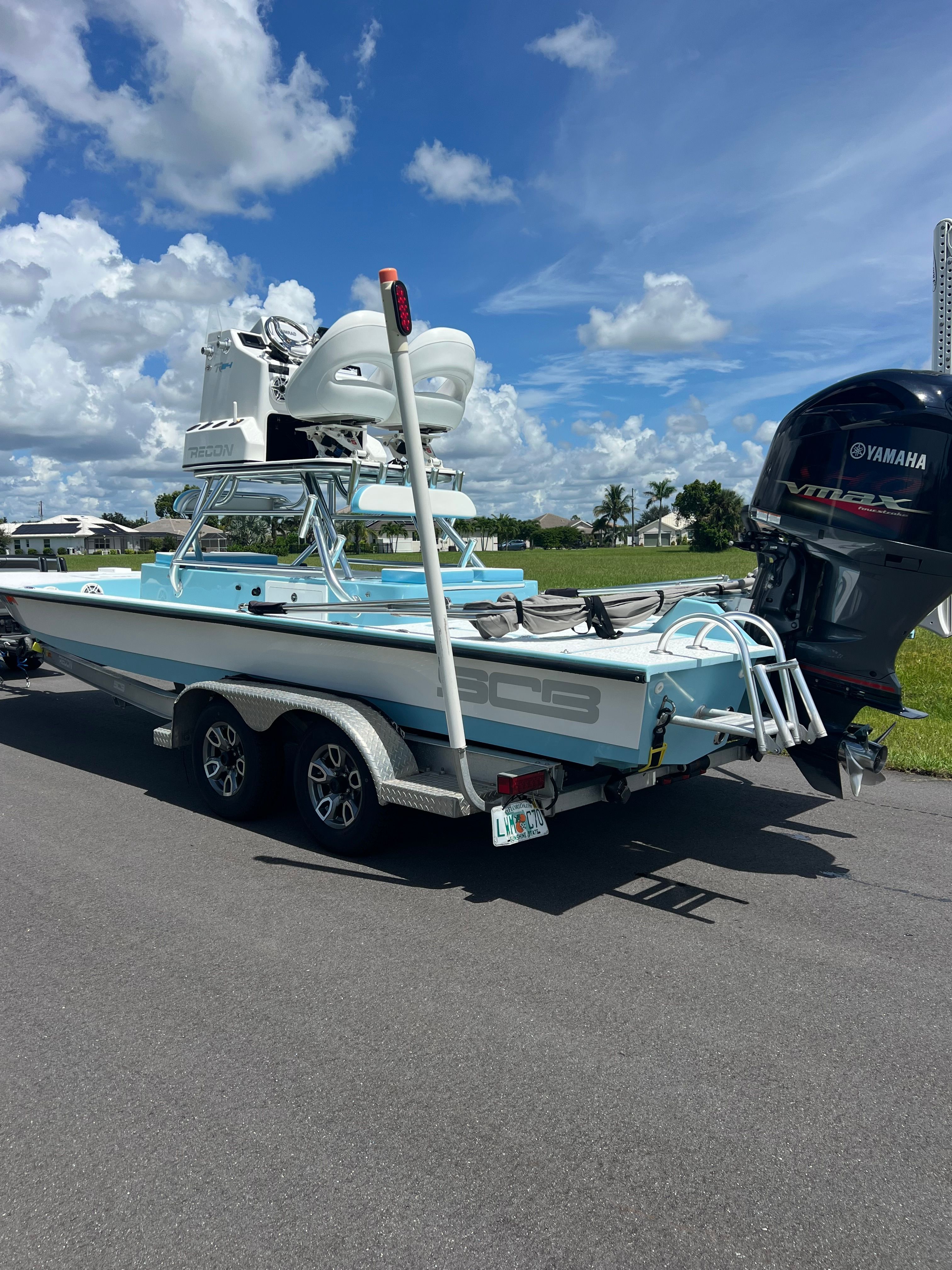 2019 SCB Recon R24