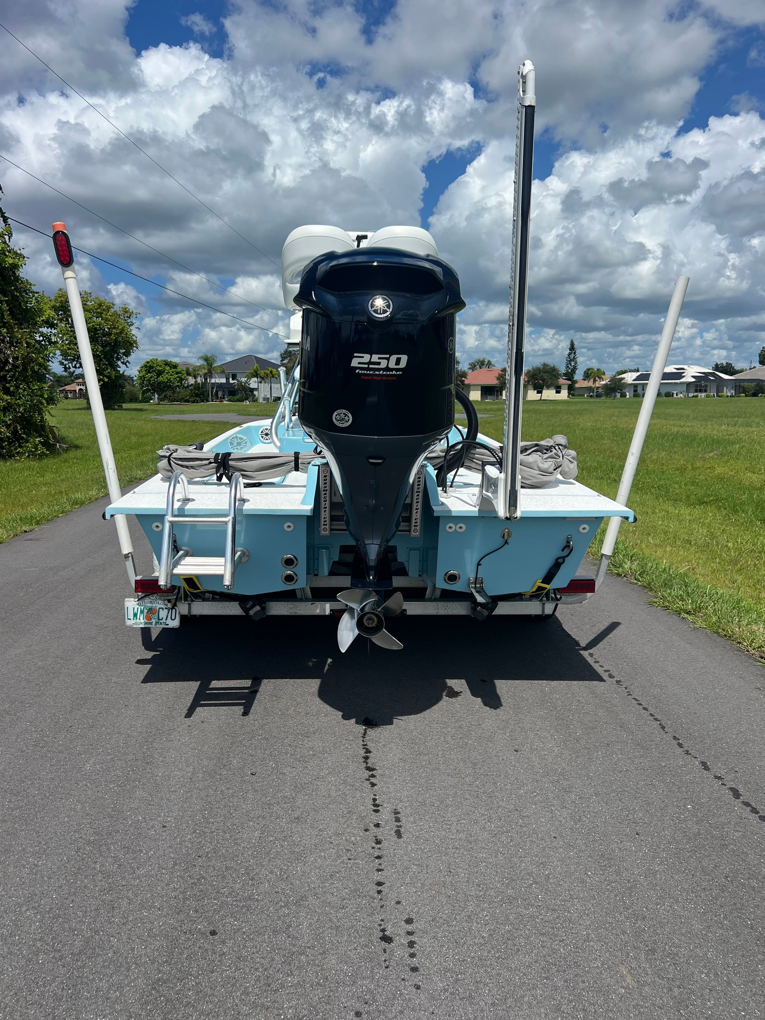 2019 SCB Recon R24