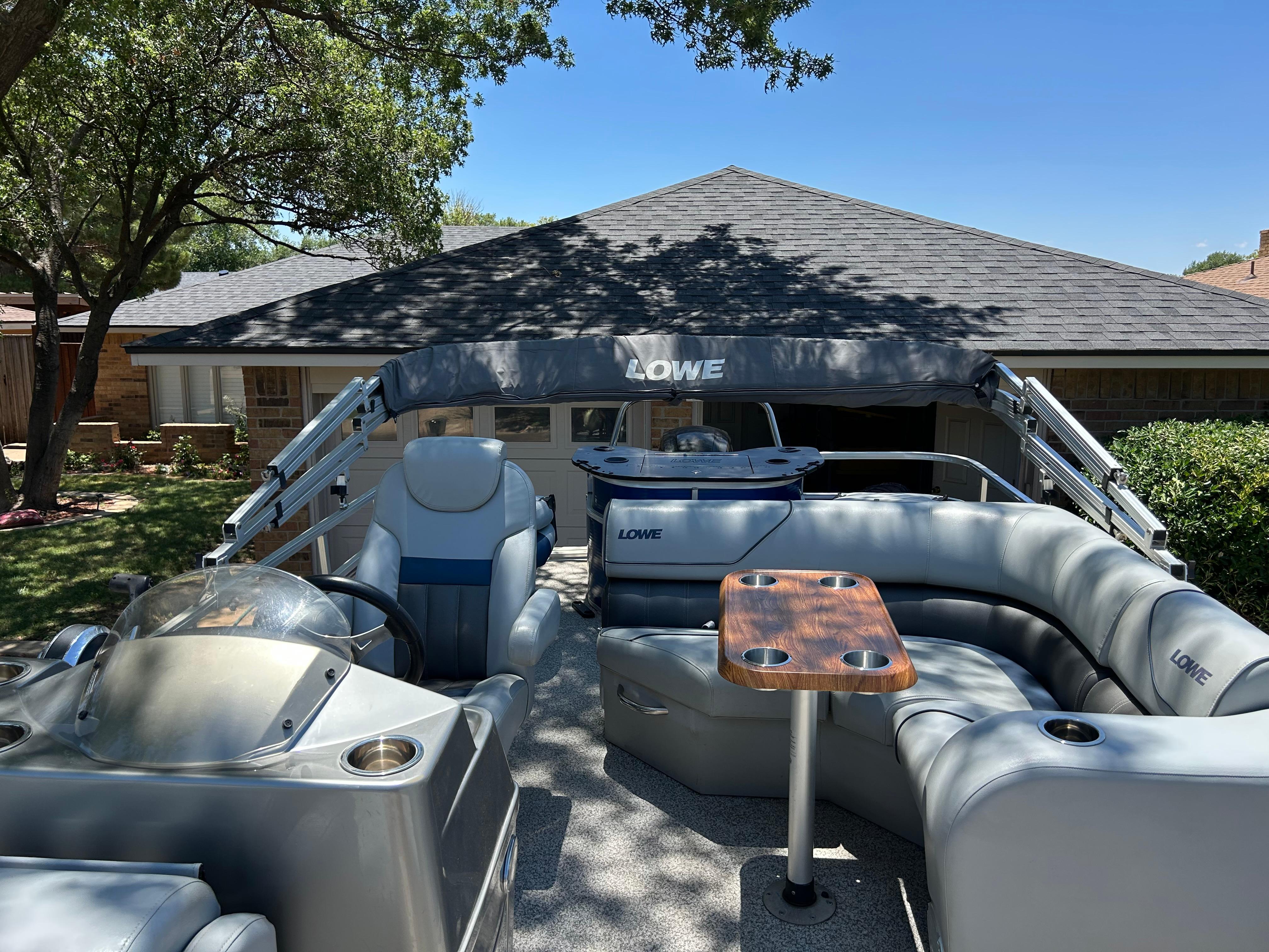 2017 Lowe SF212 Sport Fish