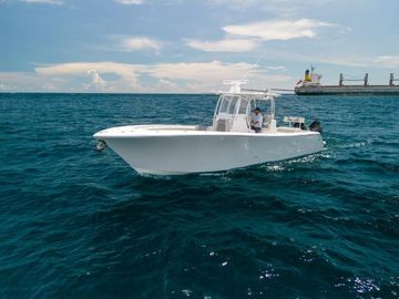 2026 Front Runner 33 Center Console