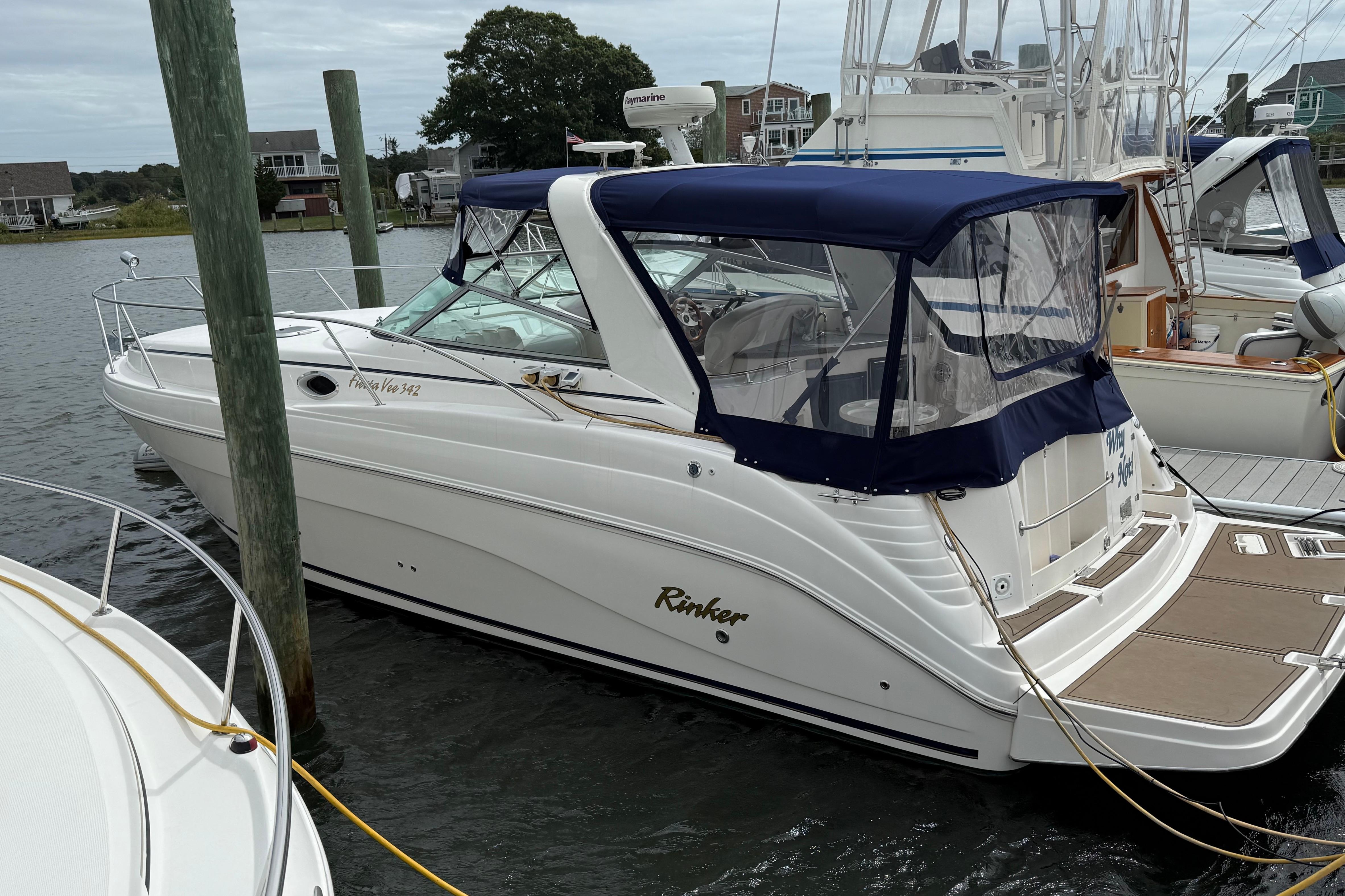 2004 Rinker 342